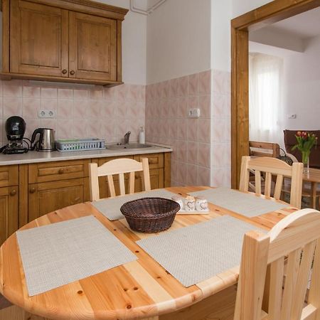 Hajdu Apartman 3. Hajduszoboszlo Exterior photo